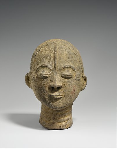 Nsodie (memorial head)