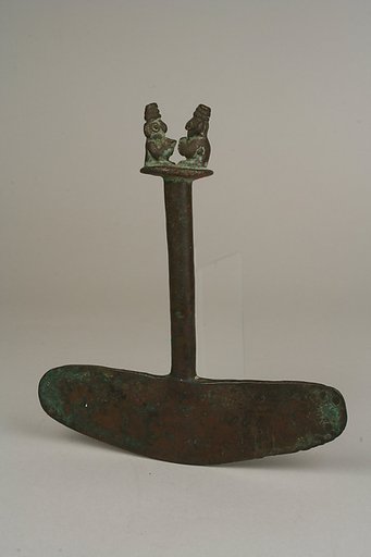 Bronze Tumi with Figures