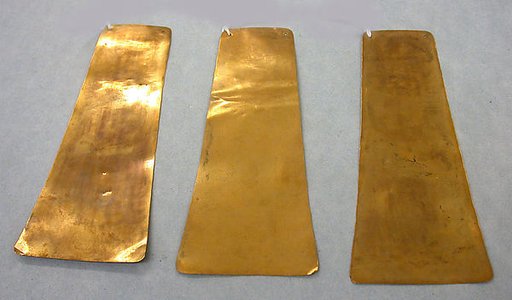 Tab Ornament