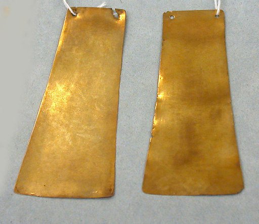 Tab Ornament
