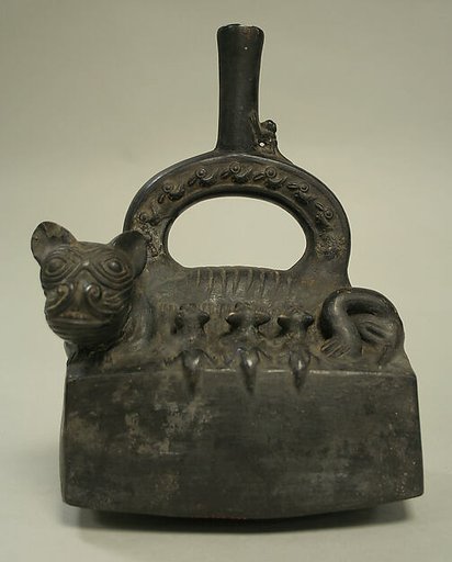 Stirrup Spout Bottle with Suckling Puma