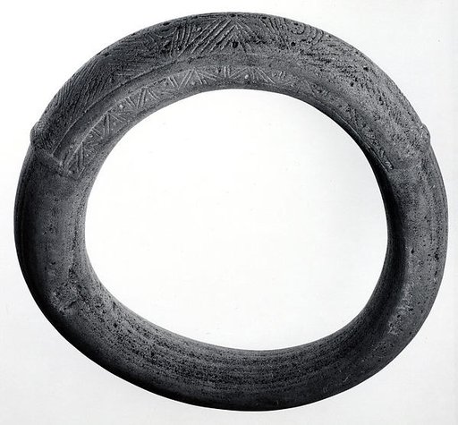 Yoke
