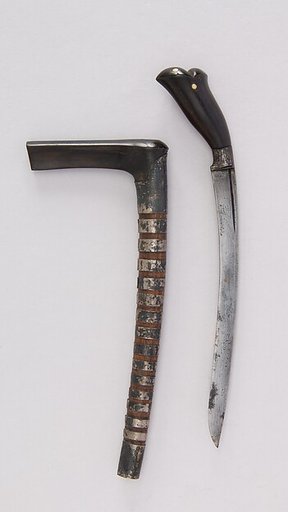 Knife (Bade-bade) with Sheath