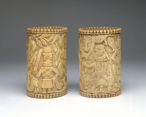 Pair of chiefly bracelets with Portuguese and Edo figures