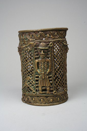 Bracelet with Four Figures