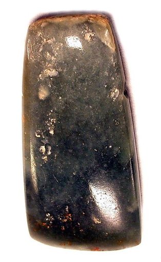 Celt-Form Pendant