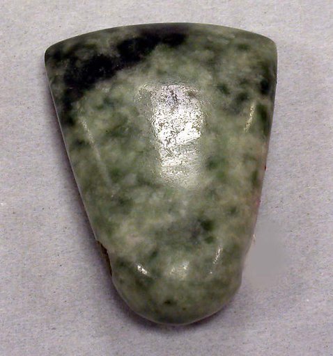 Celt-Form Pendant