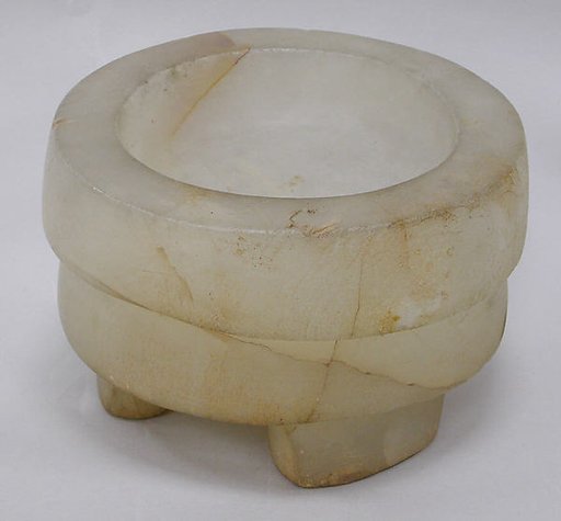 Onyx Tripod Vessel