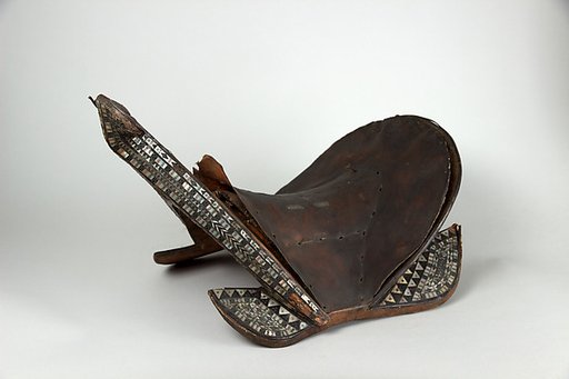 Saddle