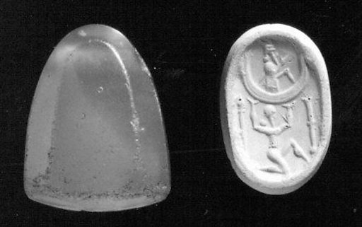 Stamp seal (octagonal pyramid) with deity and divine symbols
