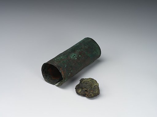 Amulet case