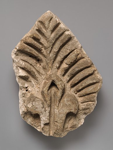 Relief fragment