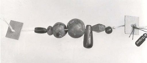 Bead necklace