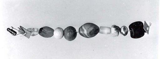 Bead necklace