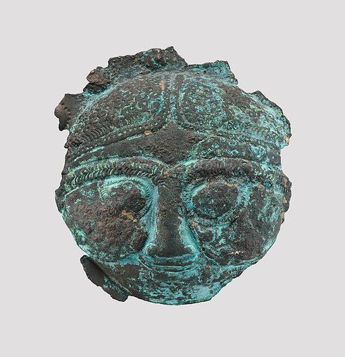 Boss from a disc-headed pin