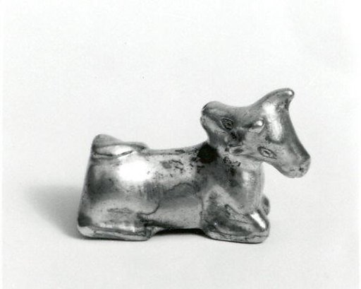 Two-headed cow figure