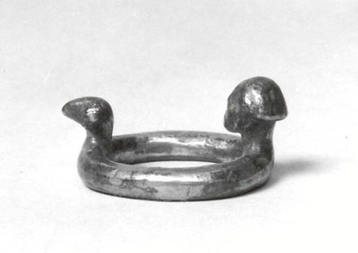 Bow ring, for stringing a bow