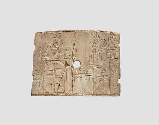 Incised cosmetic box fragments with a warrior and four women