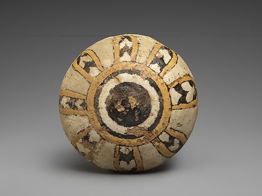 Knob with an eight-petaled rosette