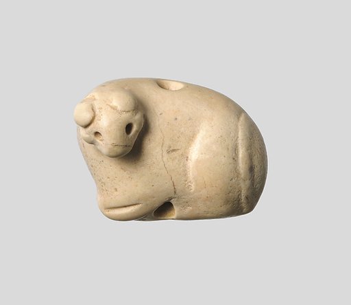 Seal amulet in the form of a recumbent bovid