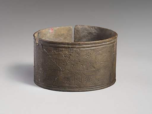 Bracelet