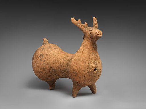Stag-shaped vessel