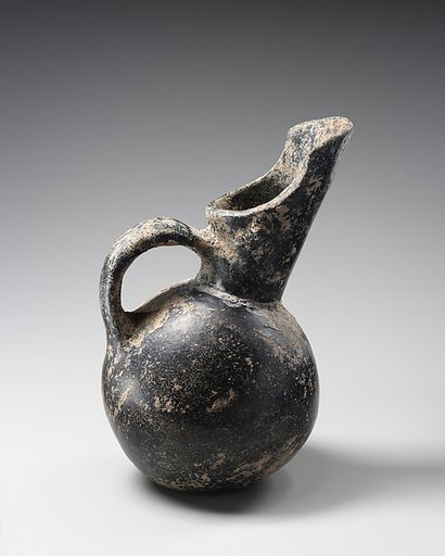 Spouted jar