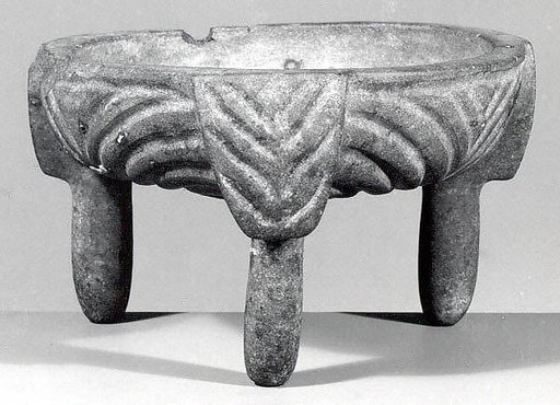 Tripod bowl