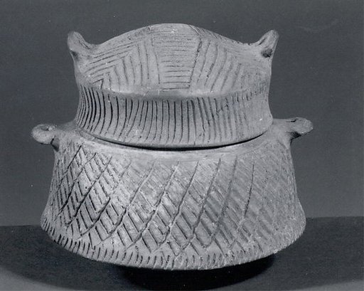 Vessel and lid