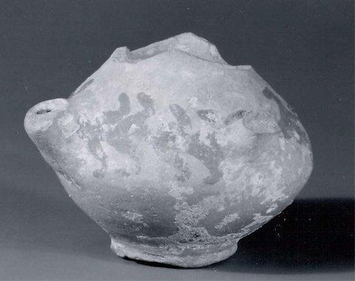 Spouted vessel