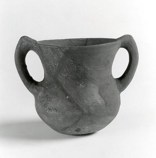 Two-handled jar