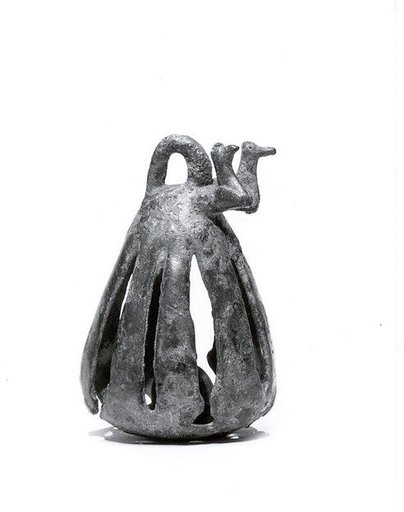 Openwork rattle bell