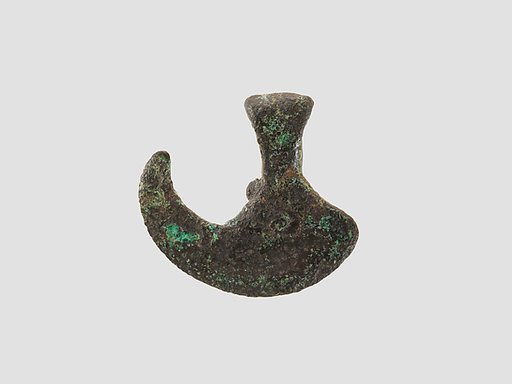Pendant in the form of an axe