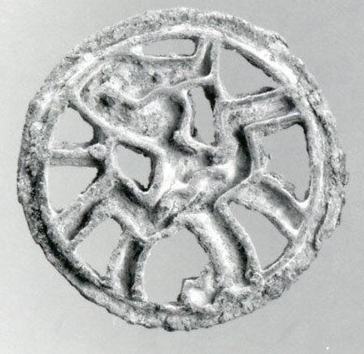 Openwork stamp seal