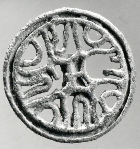 Compartmented stamp seal