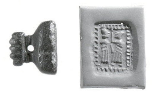 Pyramidal stamp seal with hammer-head handle