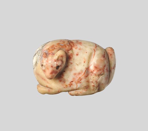 Seal amulet in the form of a recumbent fox