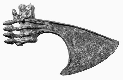 Spiked axe head