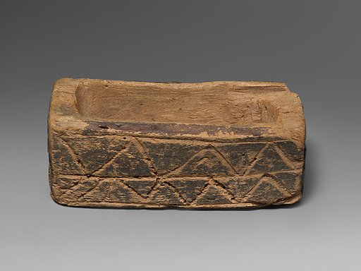Rectangular wooden cosmetic or amulet box