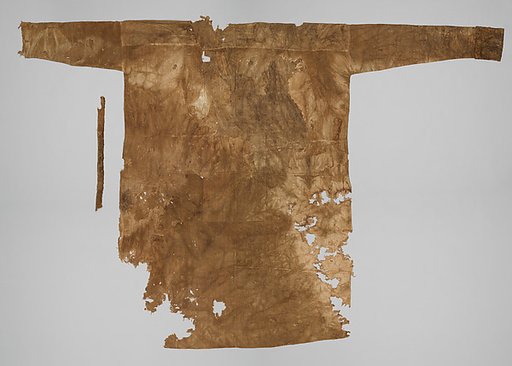 Women’s linen and silk-trimmed upper body garment (tunic)