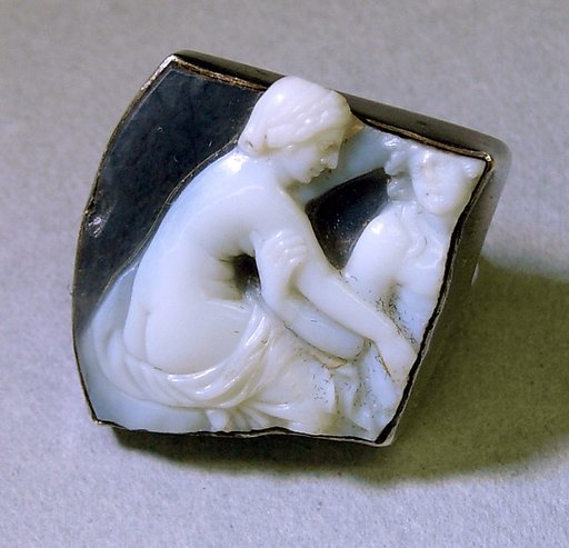 Sardonyx cameo
