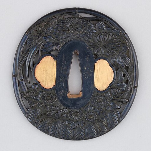 Sword guard (<i>Tsuba</i>) with Flower Basket Motif (花籠図鐔)