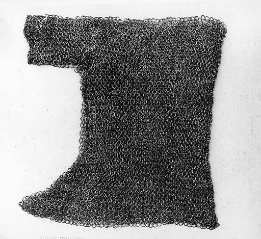 Mail Neck Defense for a Horse