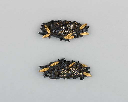 Pair of Sword-Grip Ornaments (Menuki)