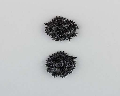 Pair of Sword-Grip Ornaments (Menuki)