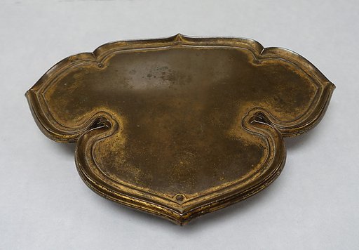 Three-Footed Stand (Kongōban) for Buddhist Ritual Implements
