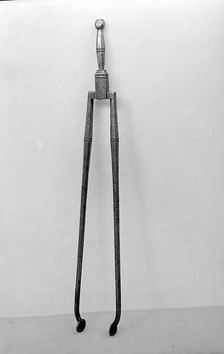 Tongs