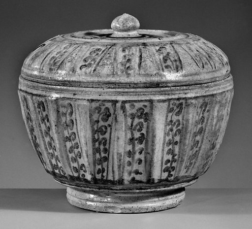 Vessel in the Shape of a Lotus Bud