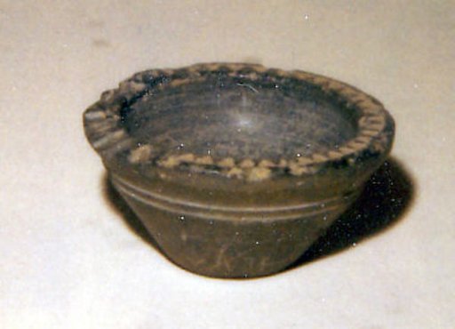 Tiny Container With a Lid