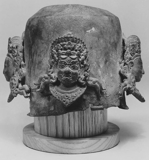 Linga Cover with Four Faces of Shiva (Caturmukhalinga)